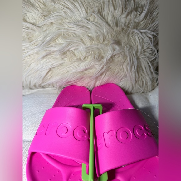 Crocs Slide Men's 6/ Women's 8 Pink Single Band Sandals 210088-6TW NWT - Picture 3 of 7